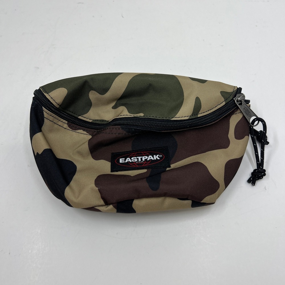 Eastpak Springer Waist Bag Unisex OS Camo Adjustable Fanny Pack 2L NWT
